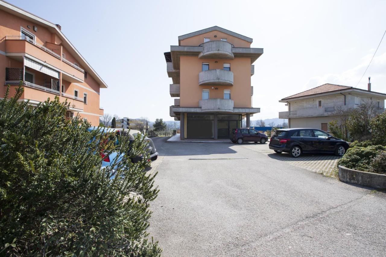 B&B Calima - - Completo Relax Spoltore Exterior photo